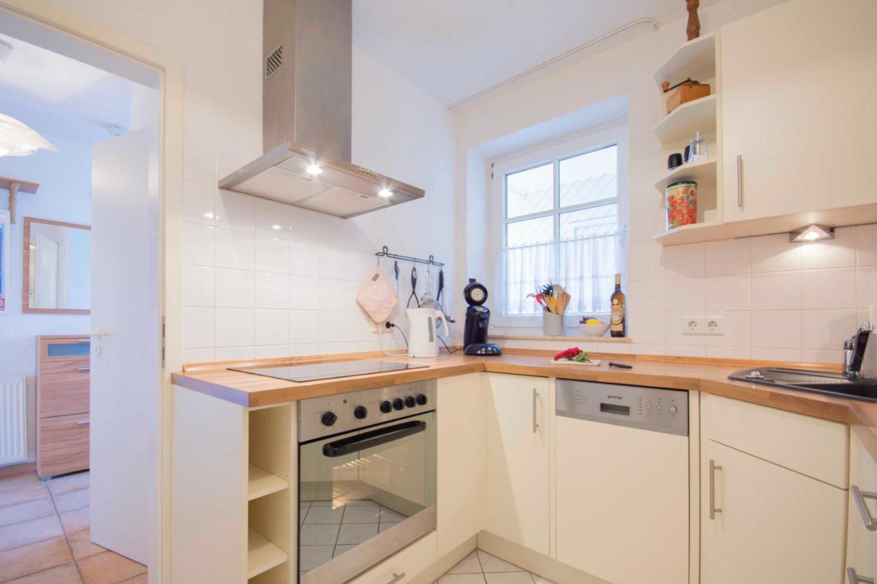 Ferienwohnung Deichblick Sellin  Buitenkant foto